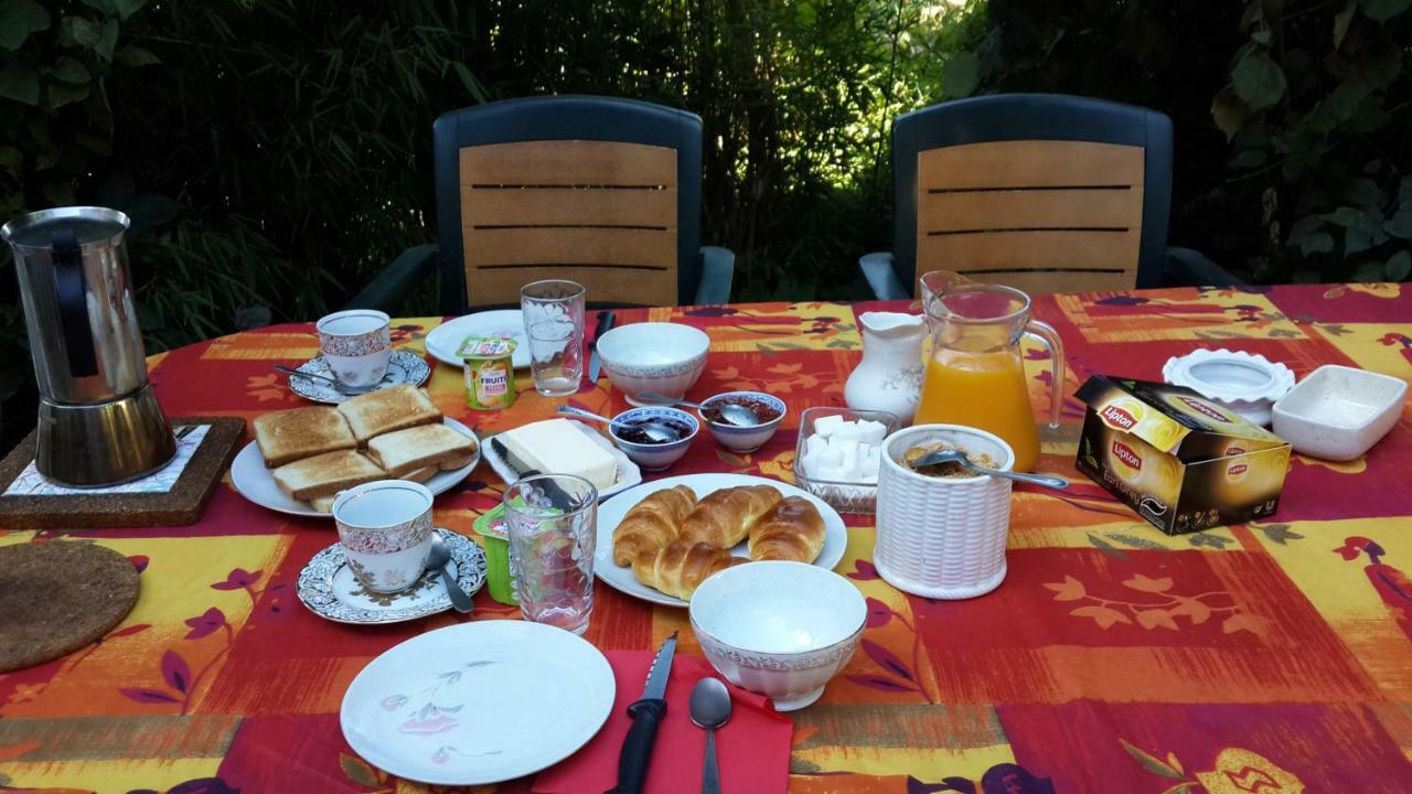 Bed and Breakfast Oniros Neuffontaines Exterior foto